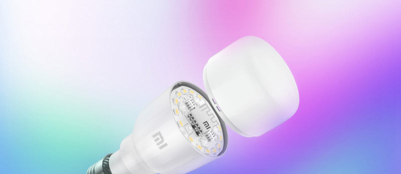 Bombilla LED Inteligente Esencial (Blanco y Color)